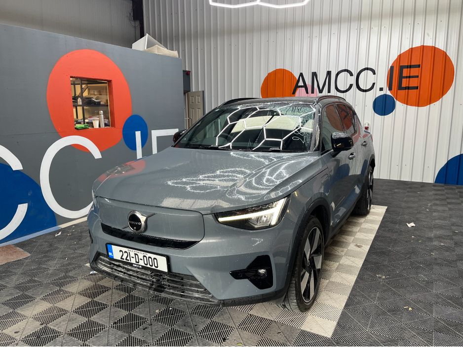 2022 Volvo XC40