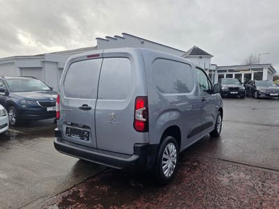 2021 Peugeot Partner