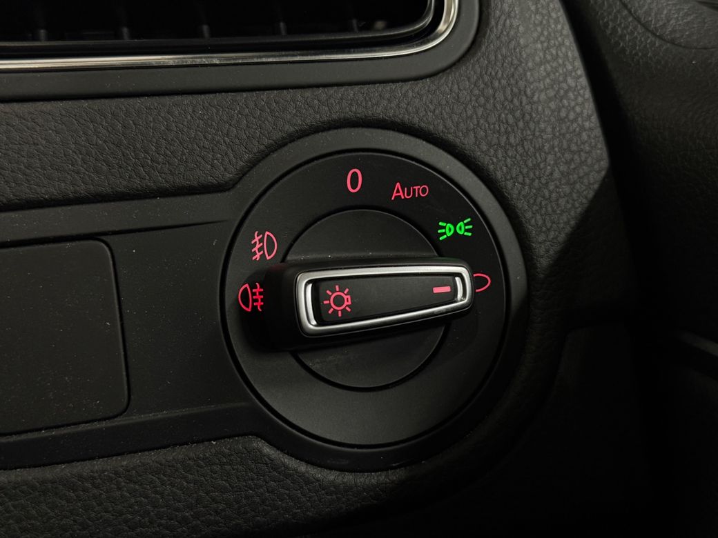 2016 Volkswagen Polo