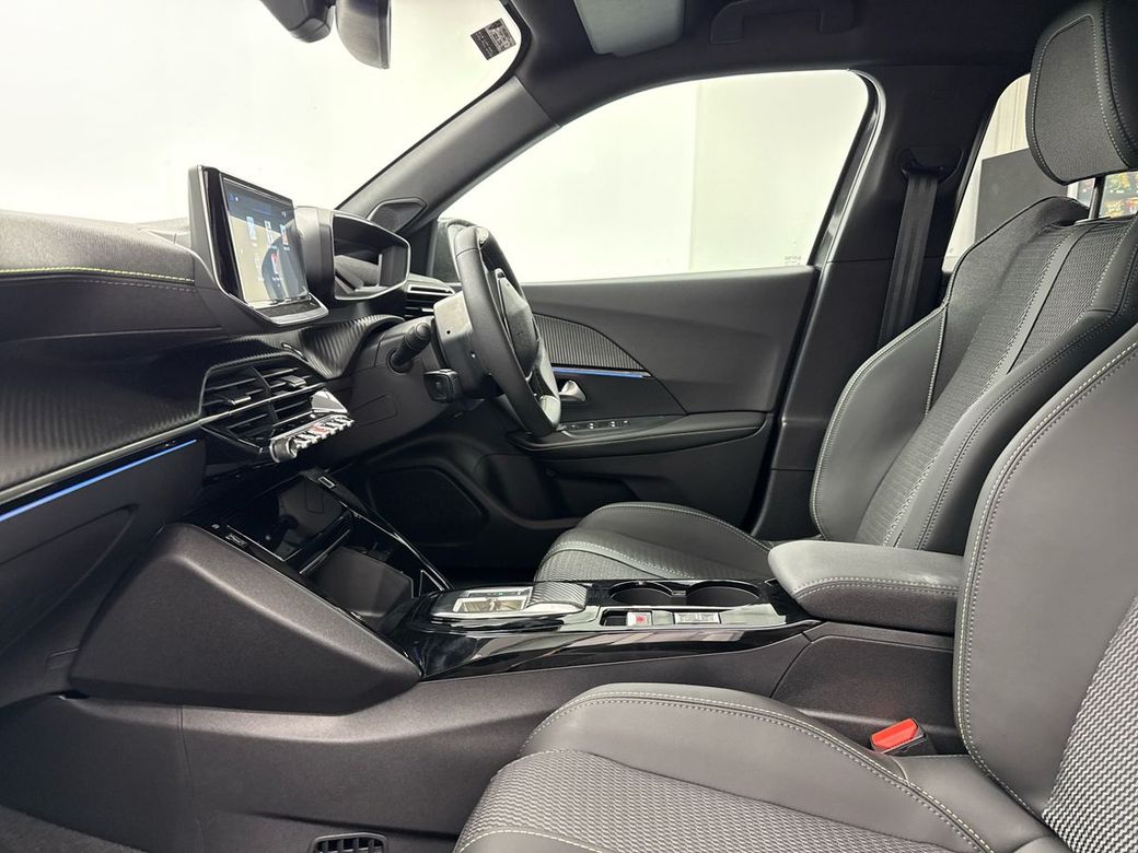 2025 Peugeot 2008