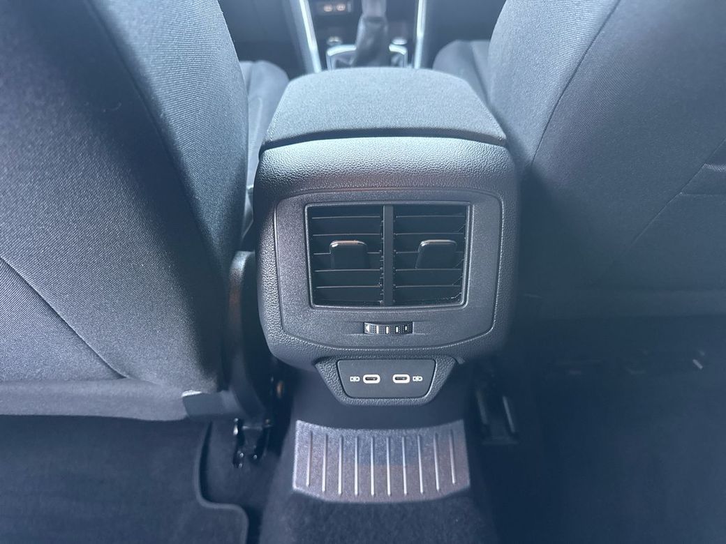 2025 Volkswagen T-Roc