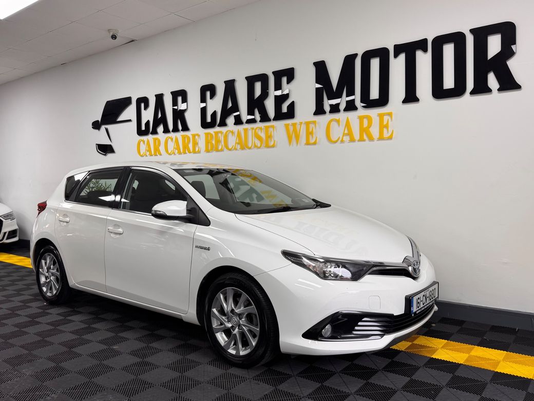 2016 Toyota Auris