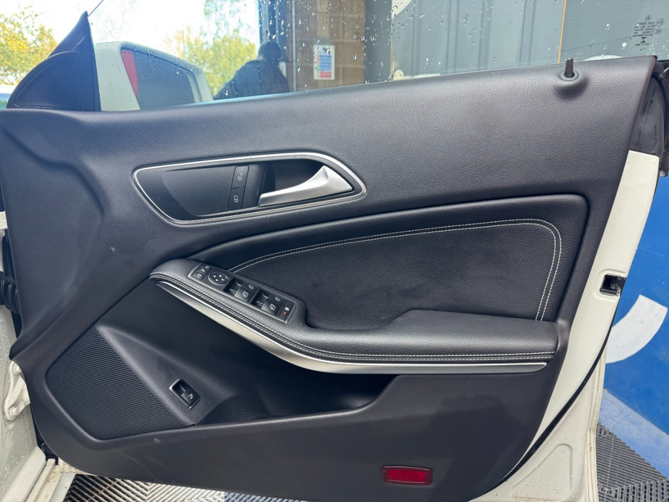 2015 Mercedes-Benz CLA Class