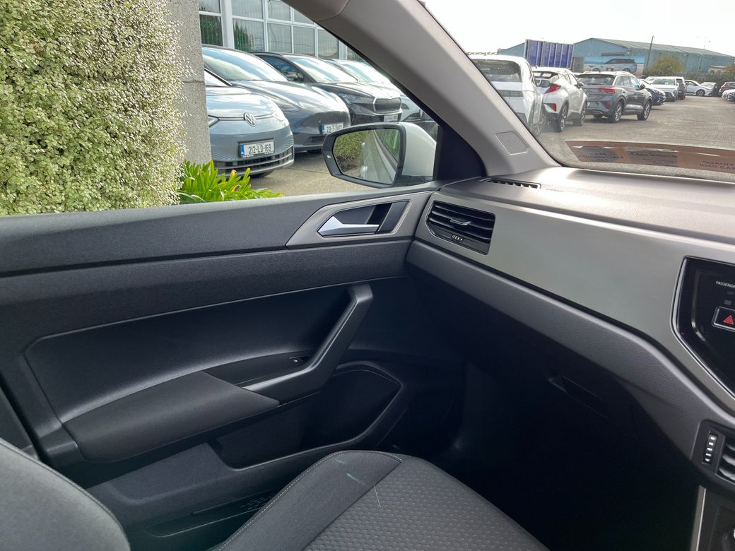 2019 Volkswagen Polo