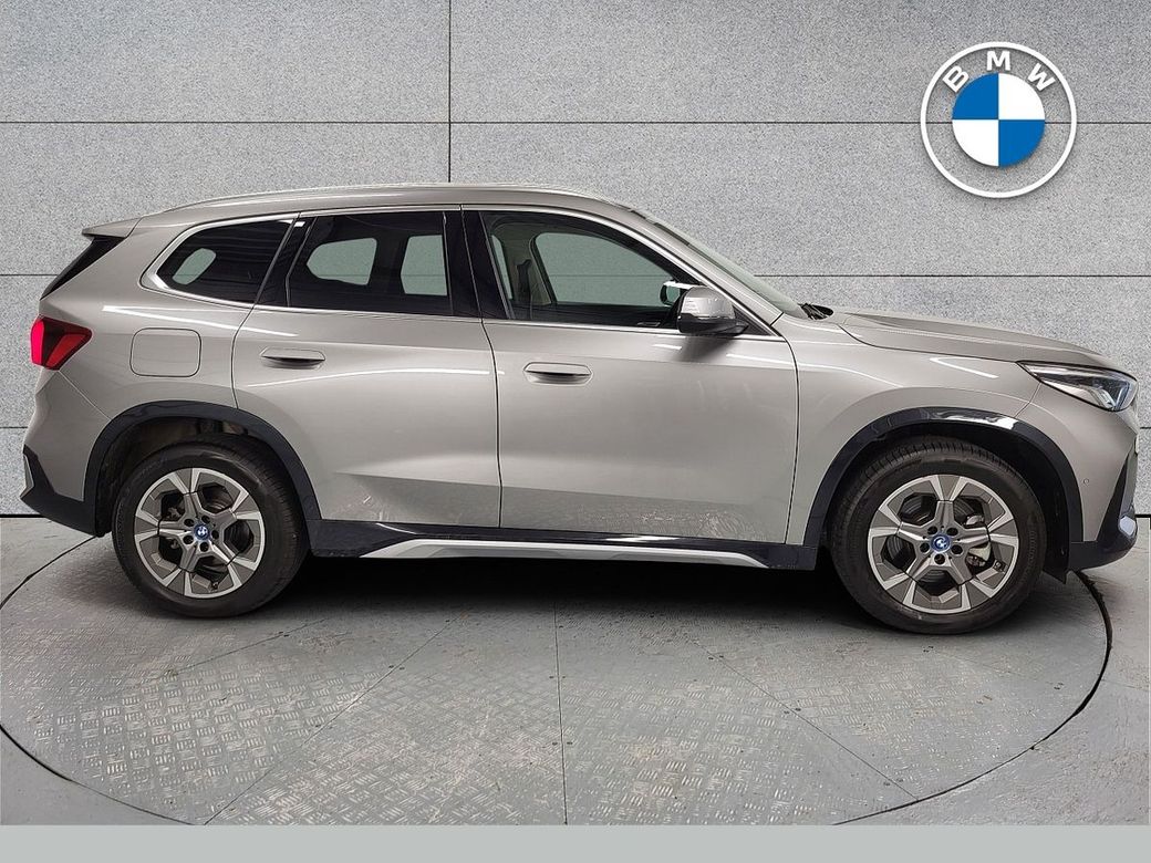 2024 BMW X1