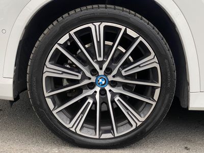 2023 BMW iX1
