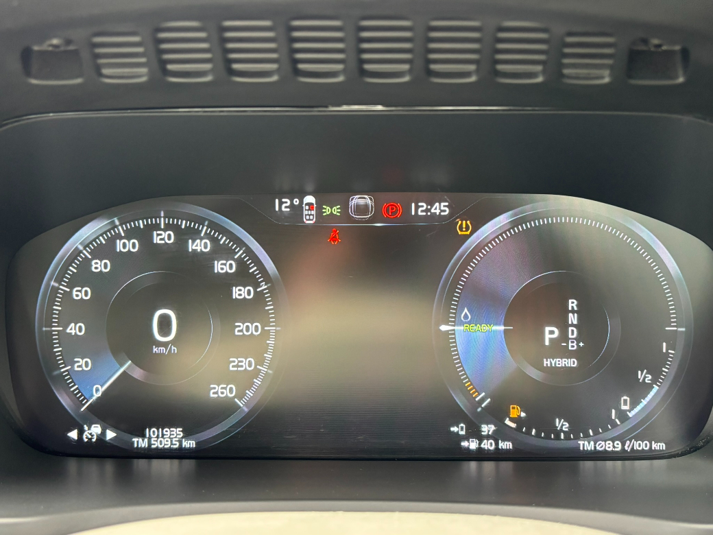 2022 Volvo XC90