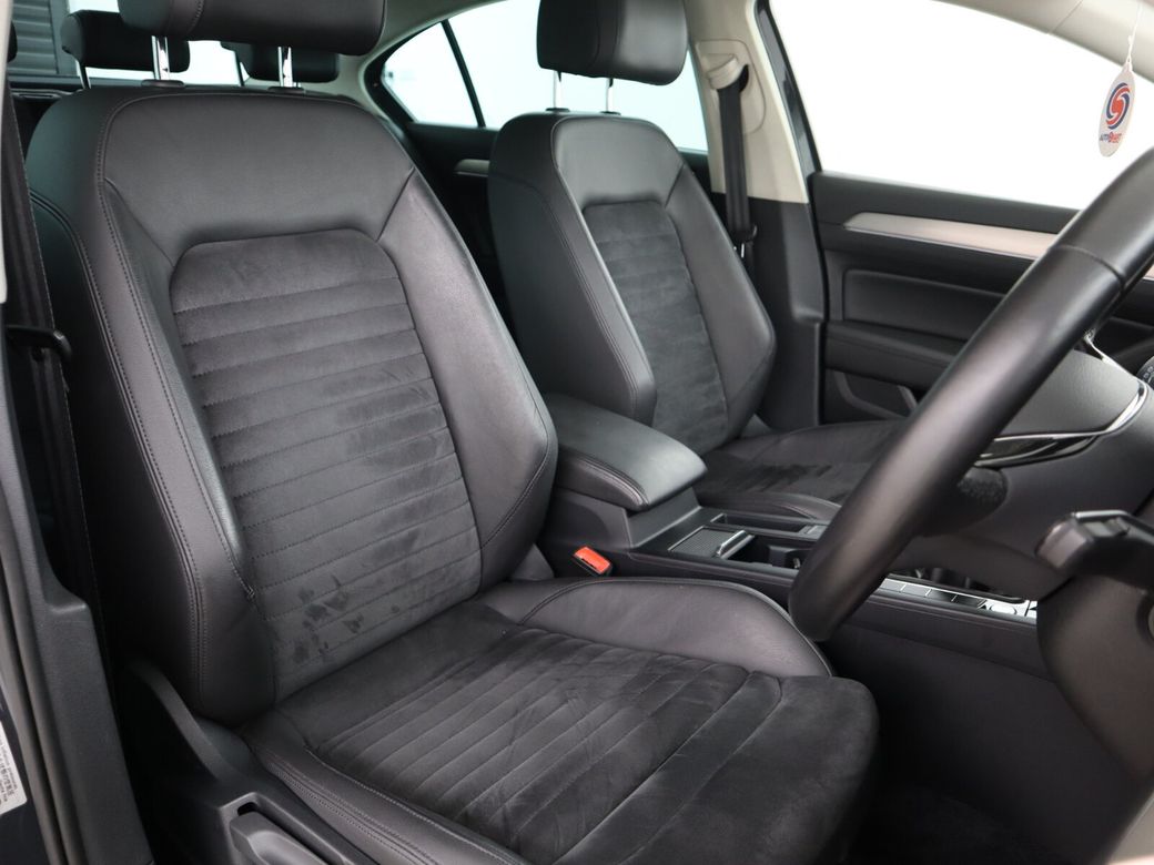 2017 Volkswagen Passat