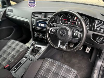 2016 Volkswagen Golf
