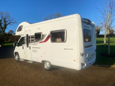 2014 SWIFT  SUNDANCE 584PR 4 BELT 4 BERTH R.H.D 