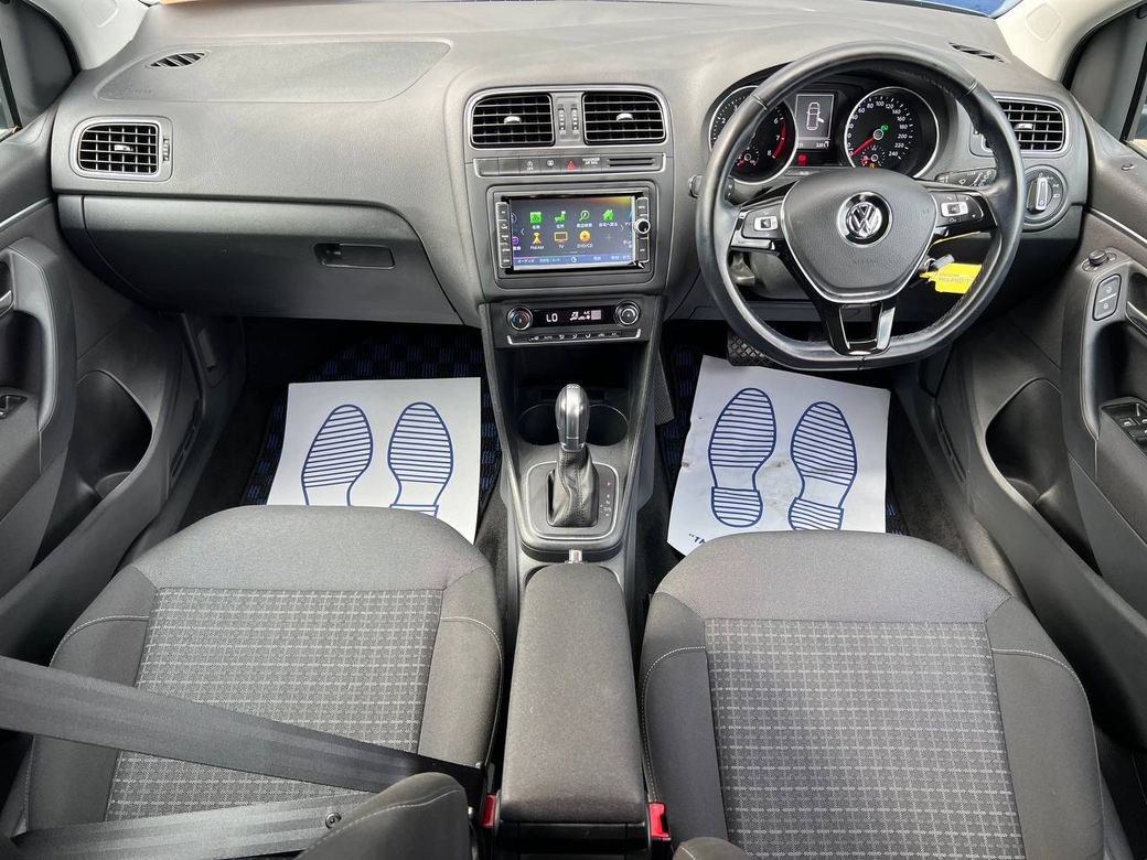 2017 Volkswagen Polo