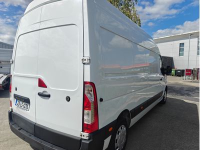 2023 Renault Master