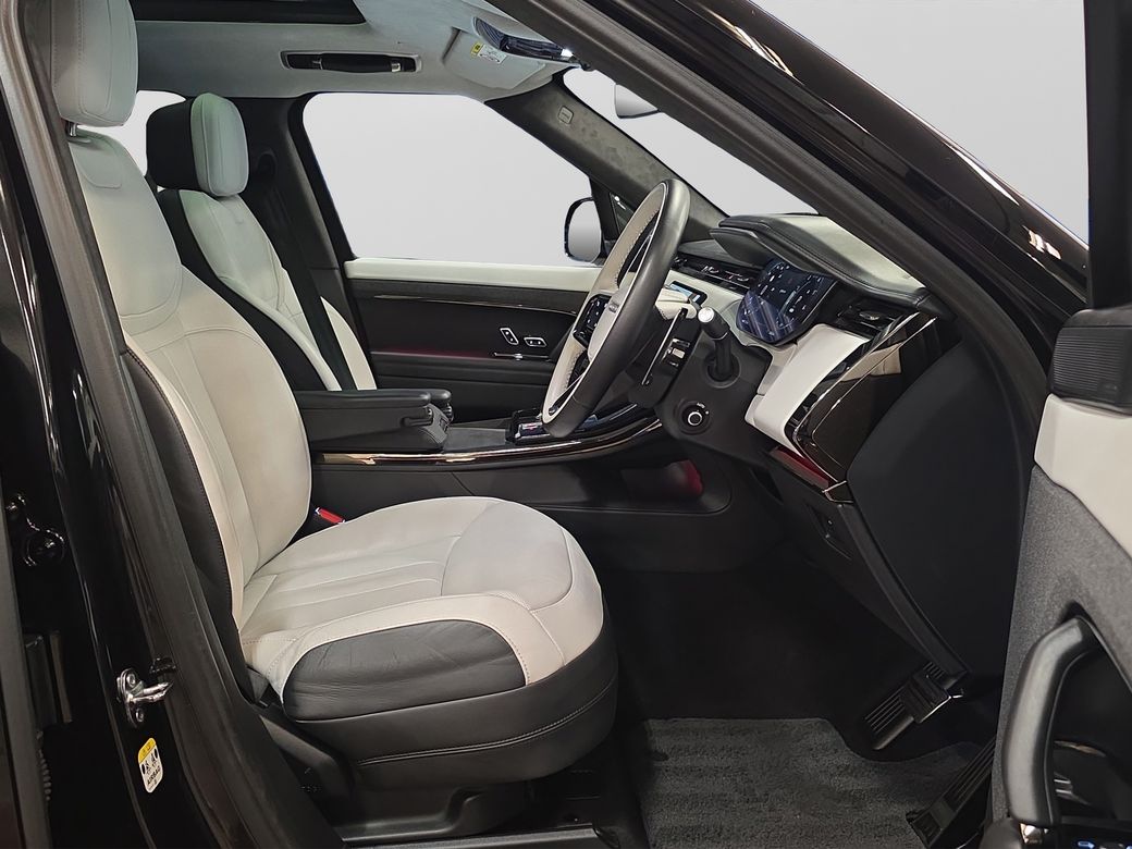 2024 Land Rover Range Rover Sport