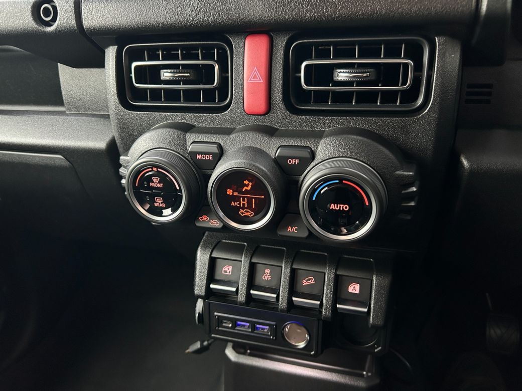 2024 Suzuki Jimny