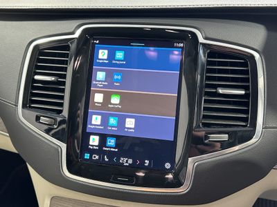2023 Volvo XC90