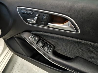 2016 Mercedes-Benz A 180