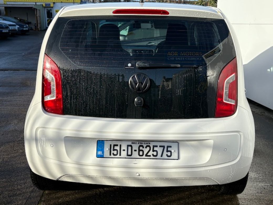 2015 Volkswagen up!