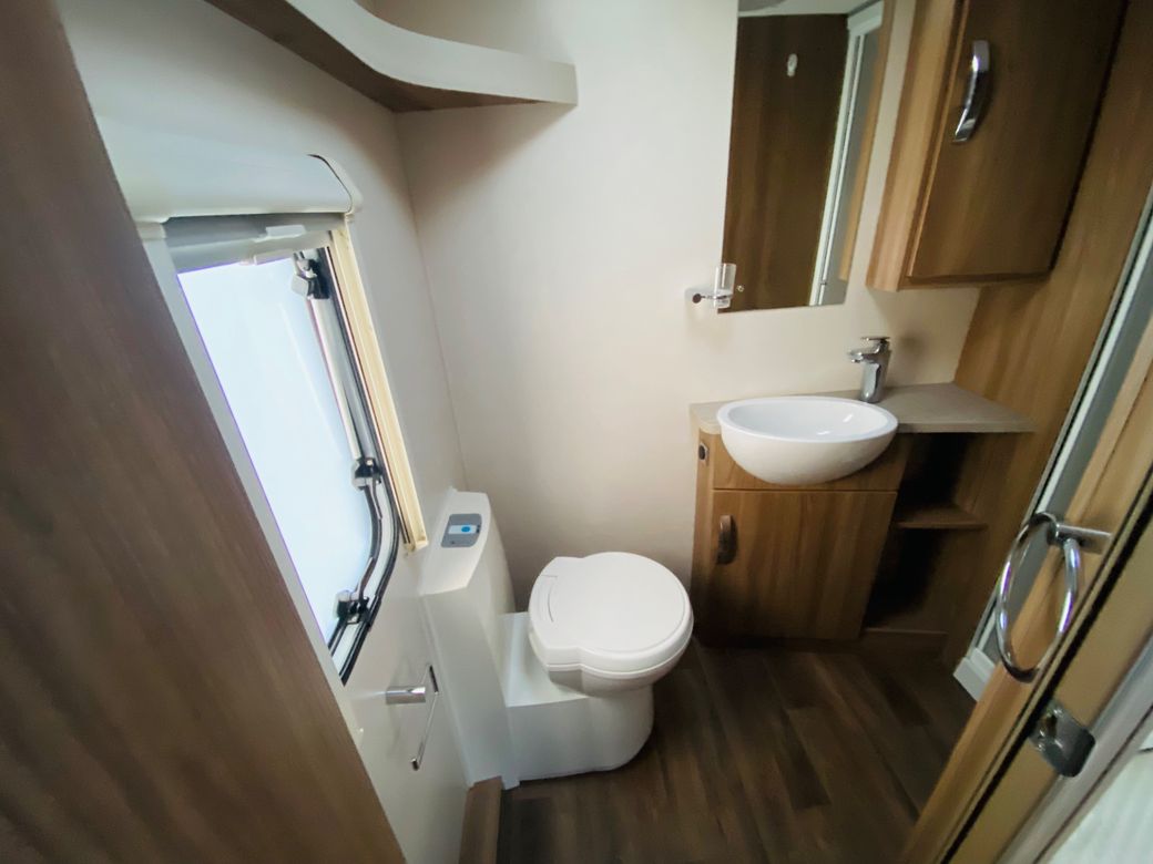 2015 SWIFT CHALLENGER SPORT 544 