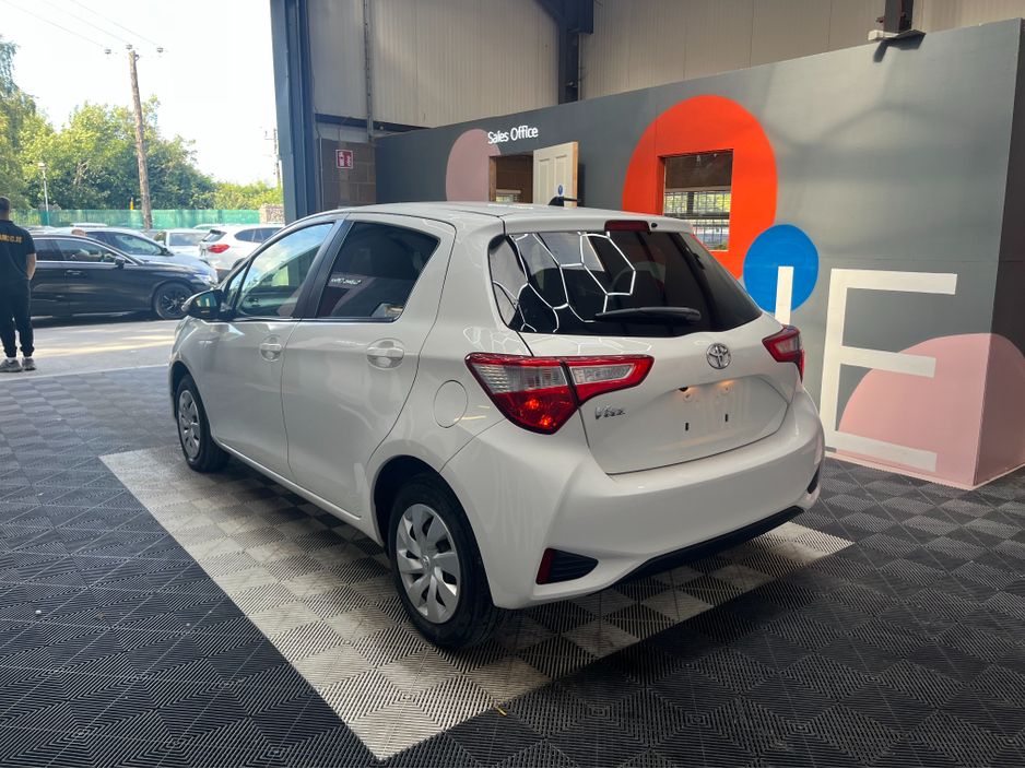2017 Toyota Vitz