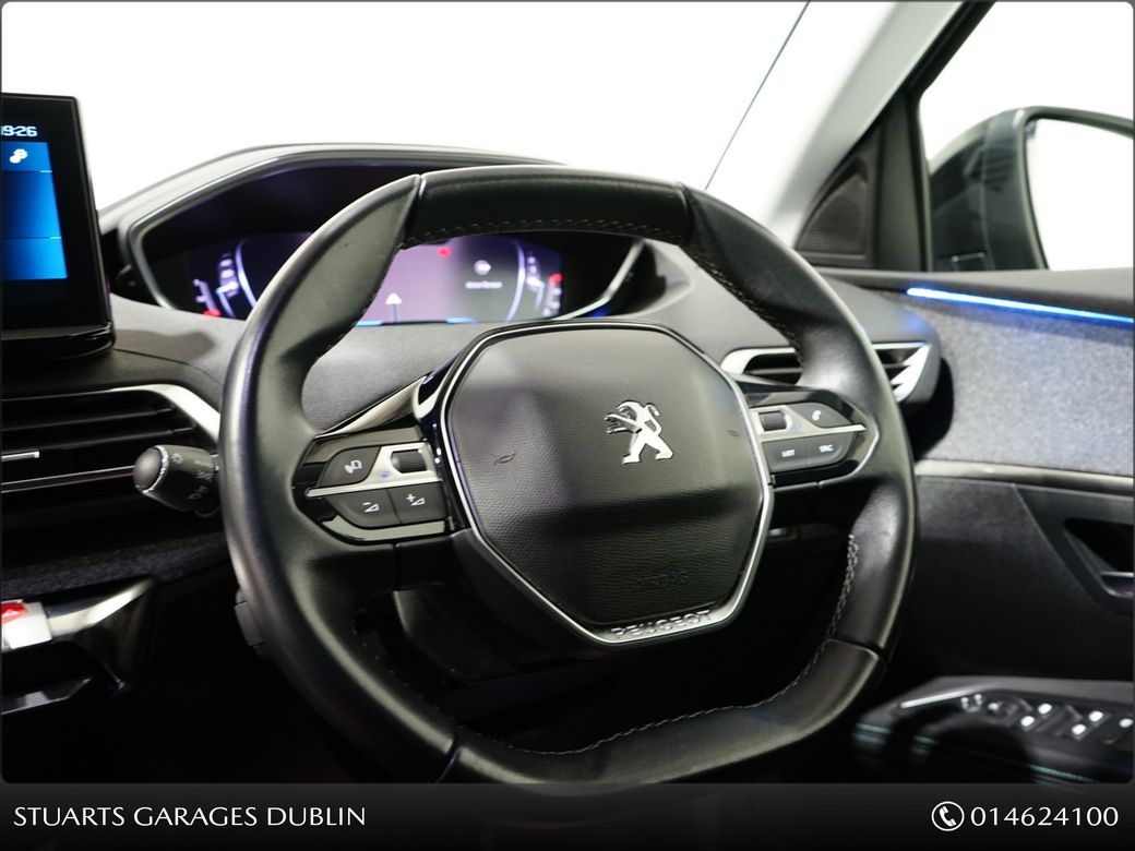 2022 Peugeot 5008