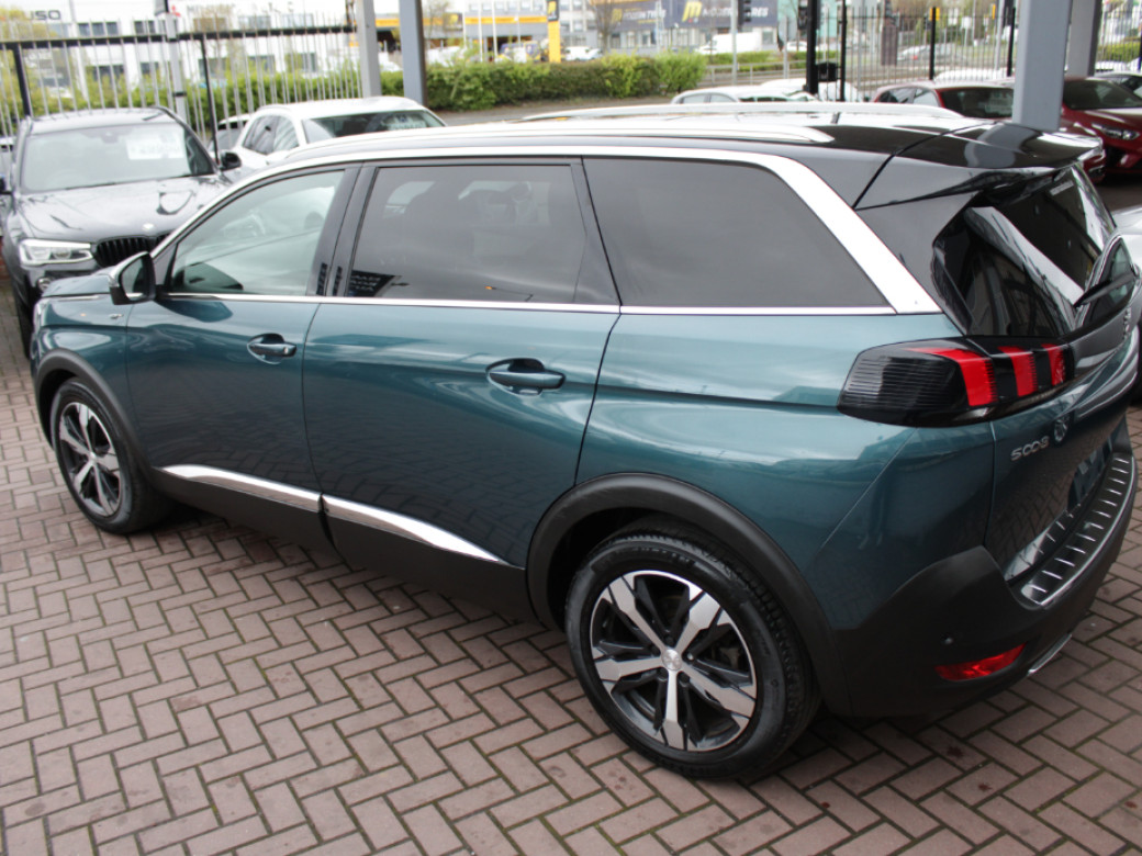 2019 Peugeot 5008