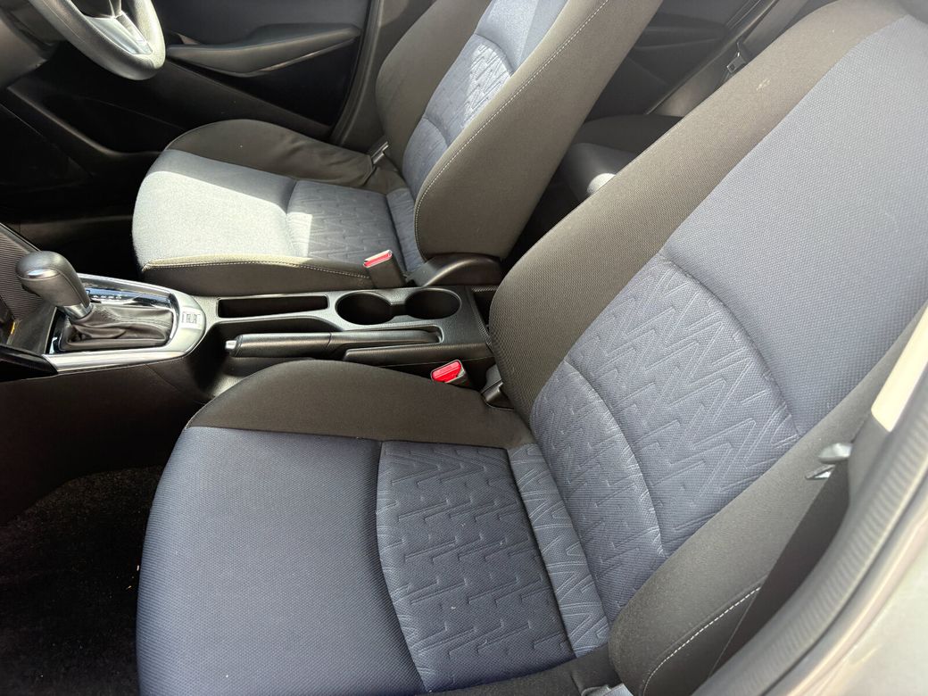 2016 Mazda Demio