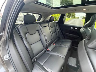 2022 Volvo XC60