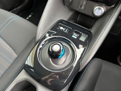 2025 Nissan Leaf