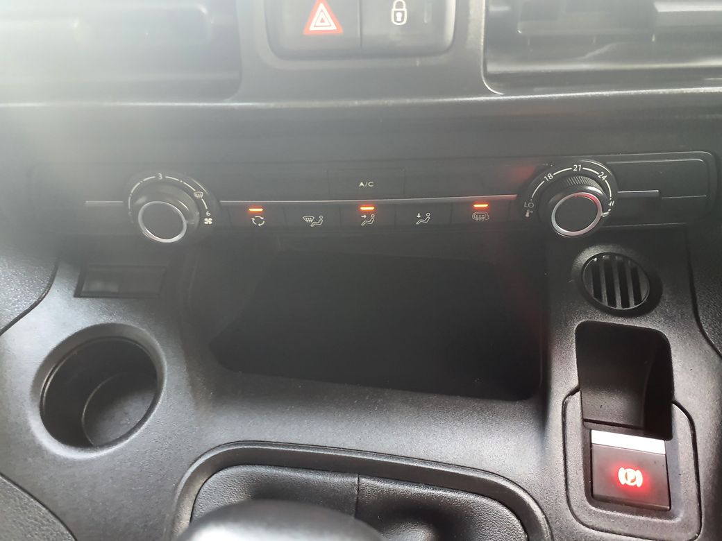 2023 Peugeot Partner