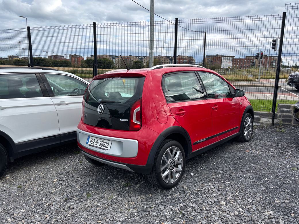 2015 Volkswagen up!