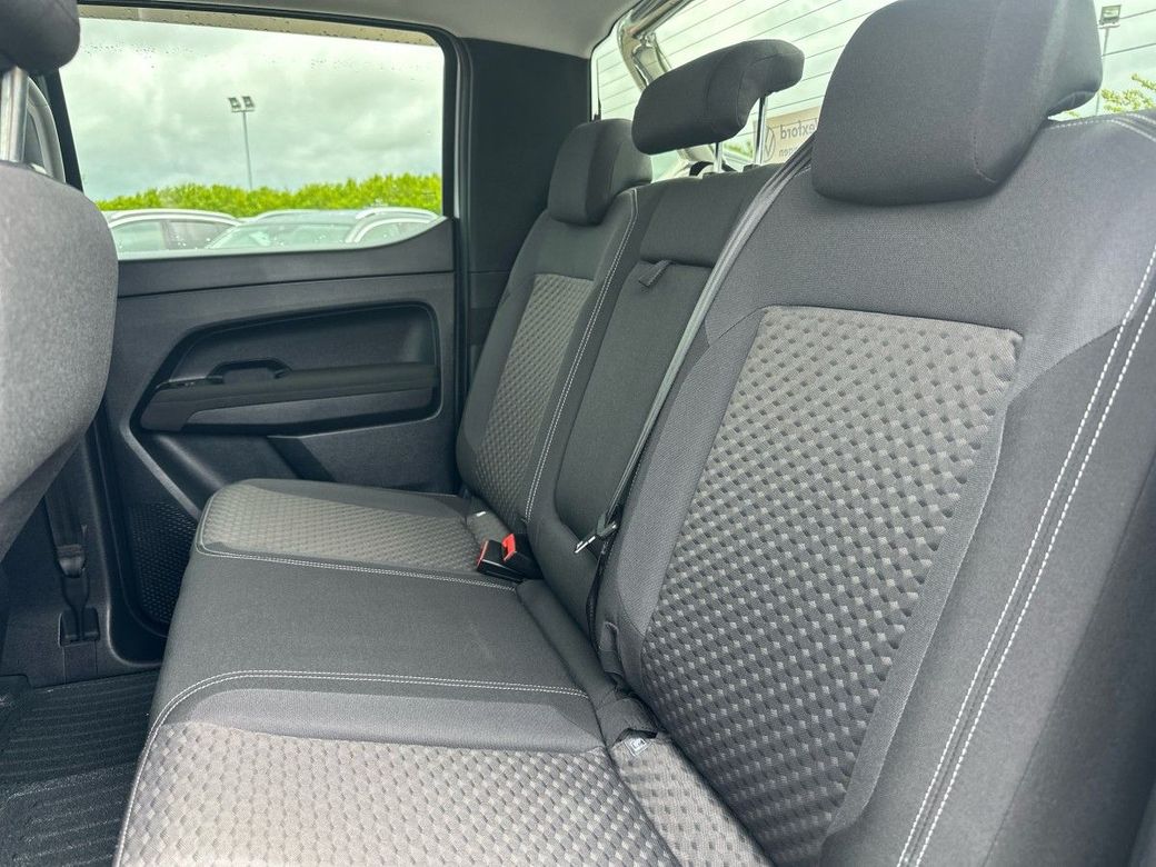 2023 Volkswagen Amarok