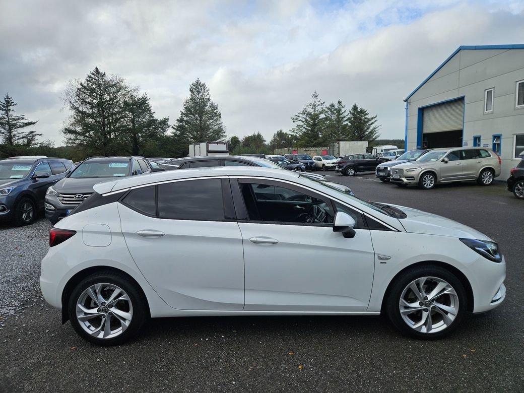 2018 Vauxhall Astra
