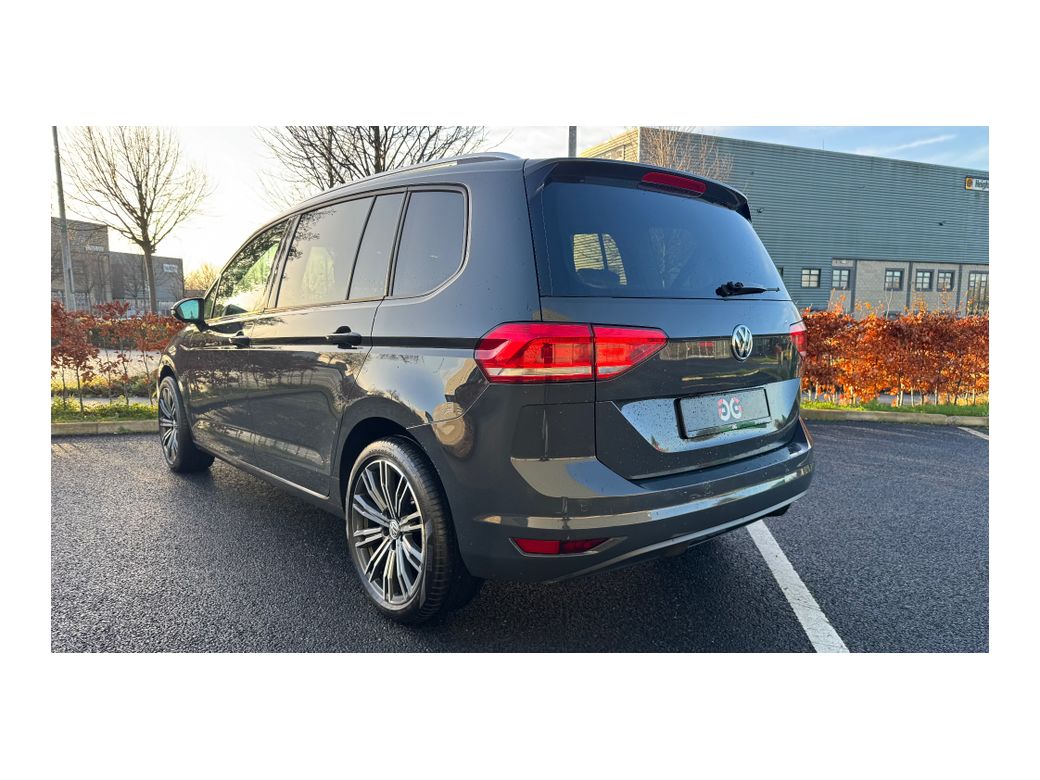 2016 Volkswagen Touran