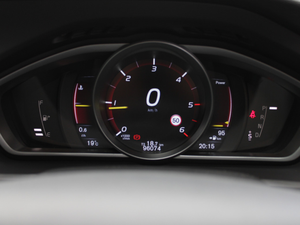 2016 Volvo V40