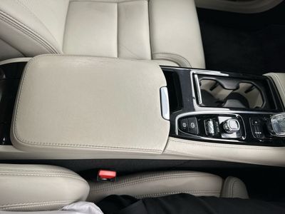 2020 Volvo S90