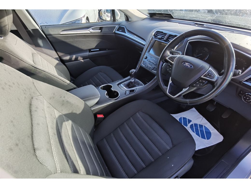 2021 Ford Mondeo