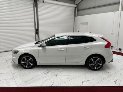 2016 Volvo V40