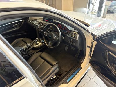 2018 BMW 330