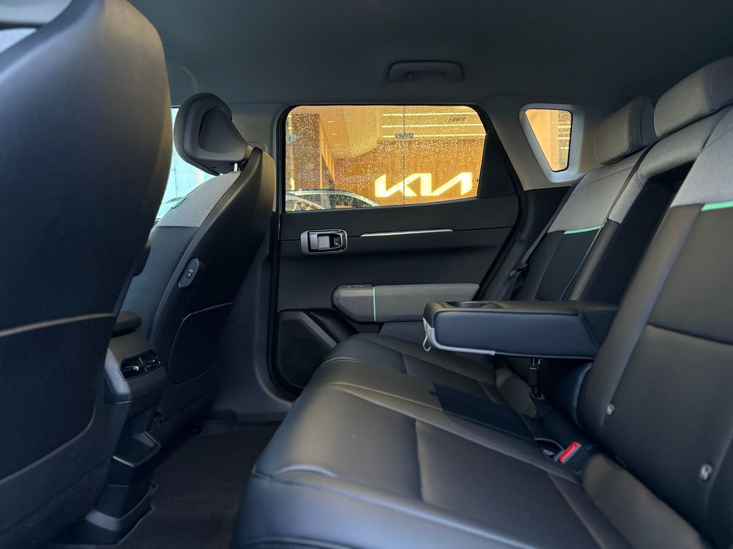 2025 Kia EV4