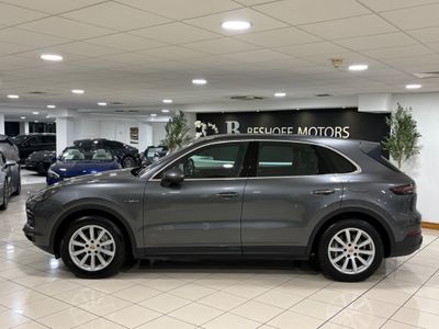 2022 Porsche Cayenne