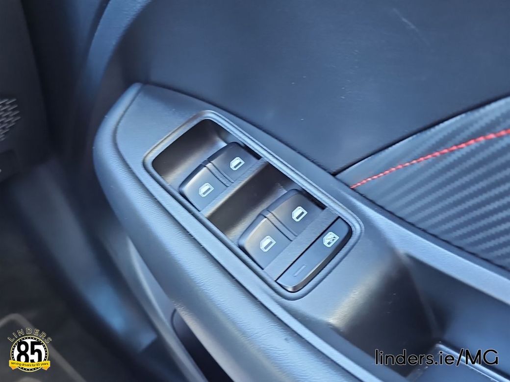 2022 MG ZS