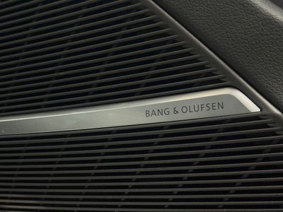 2025 Audi Q8