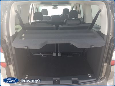 2025 Ford Tourneo Connect