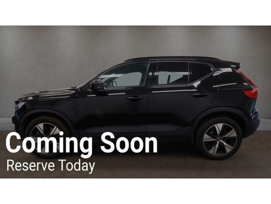 2022 Volvo XC40