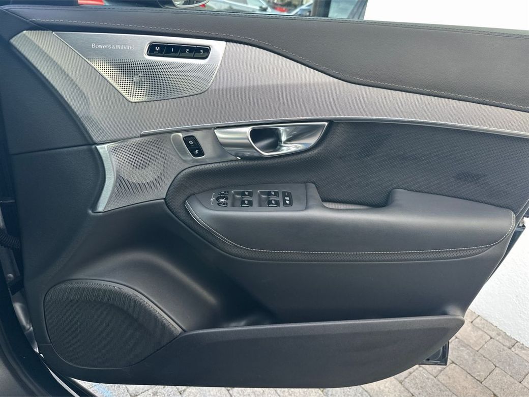 2024 Volvo XC90