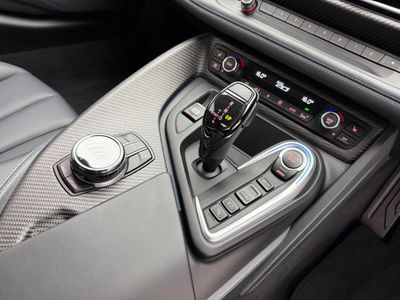 2020 BMW i8