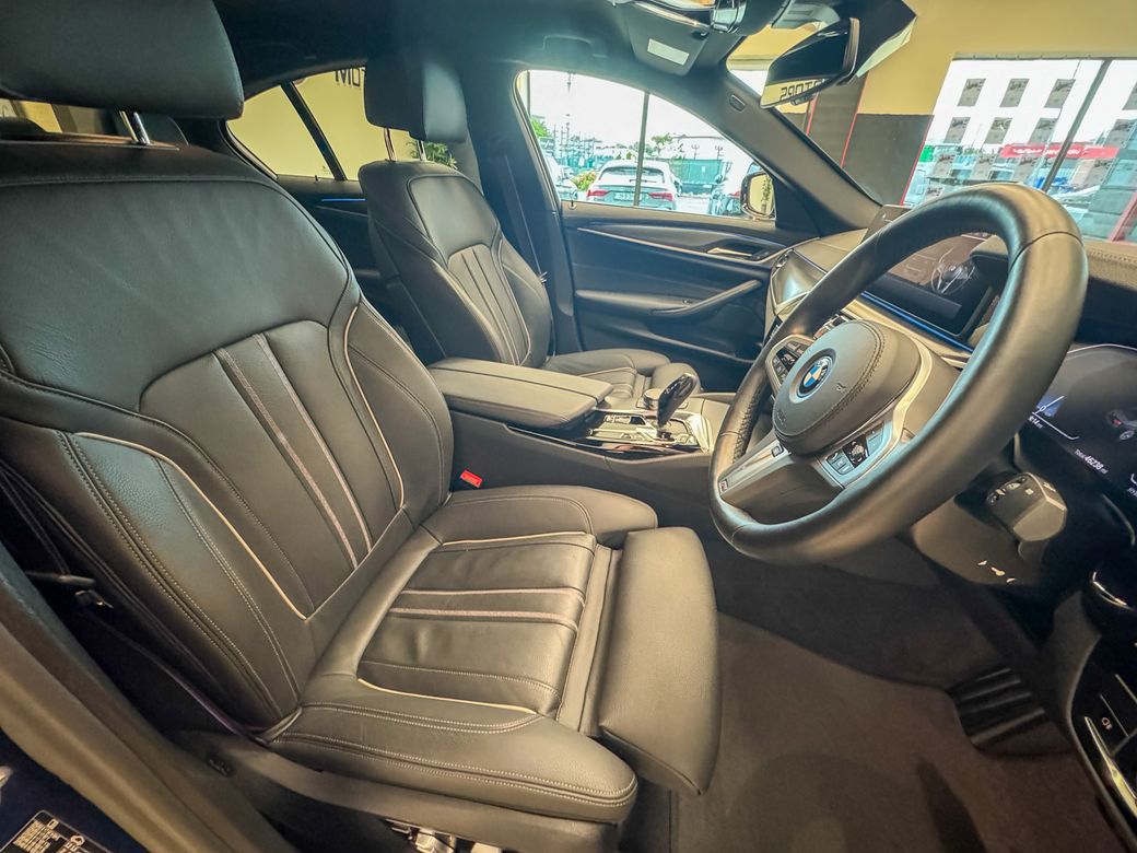 2023 BMW 5 Series