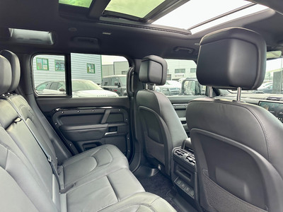 2025 Land Rover Defender