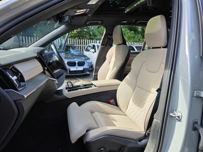 2025 Volvo XC90