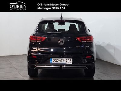 2023 MG ZS